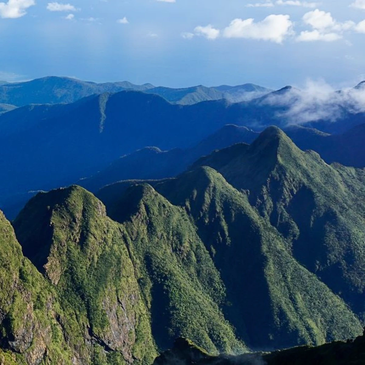 Mt. Guiting-Guiting summit sign